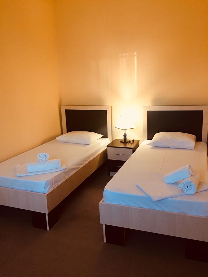 Bloor Hotel Yerevan Luaran gambar