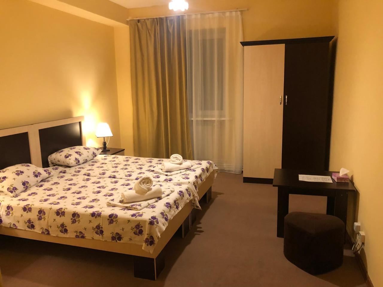 Bloor Hotel Yerevan Luaran gambar